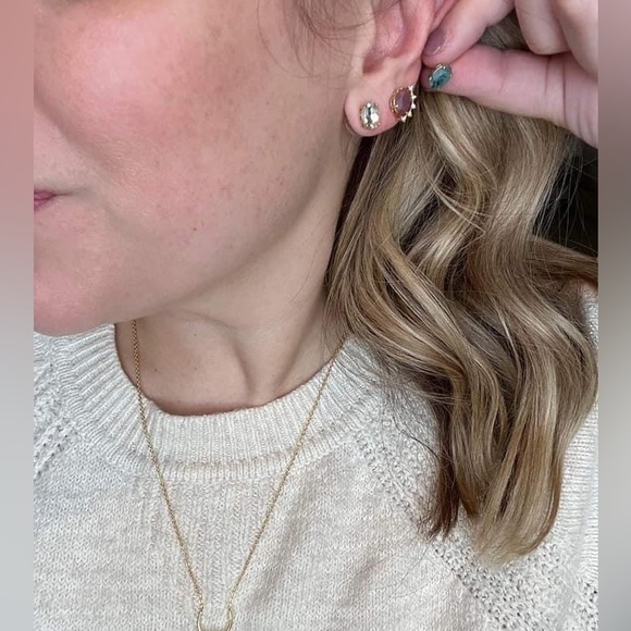 STELLA&DOT Halo Candy Oval stud earring set, gold/green/red - Picture 4 of 6